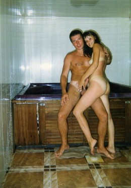 Retro amateur sex pics of hot couple..